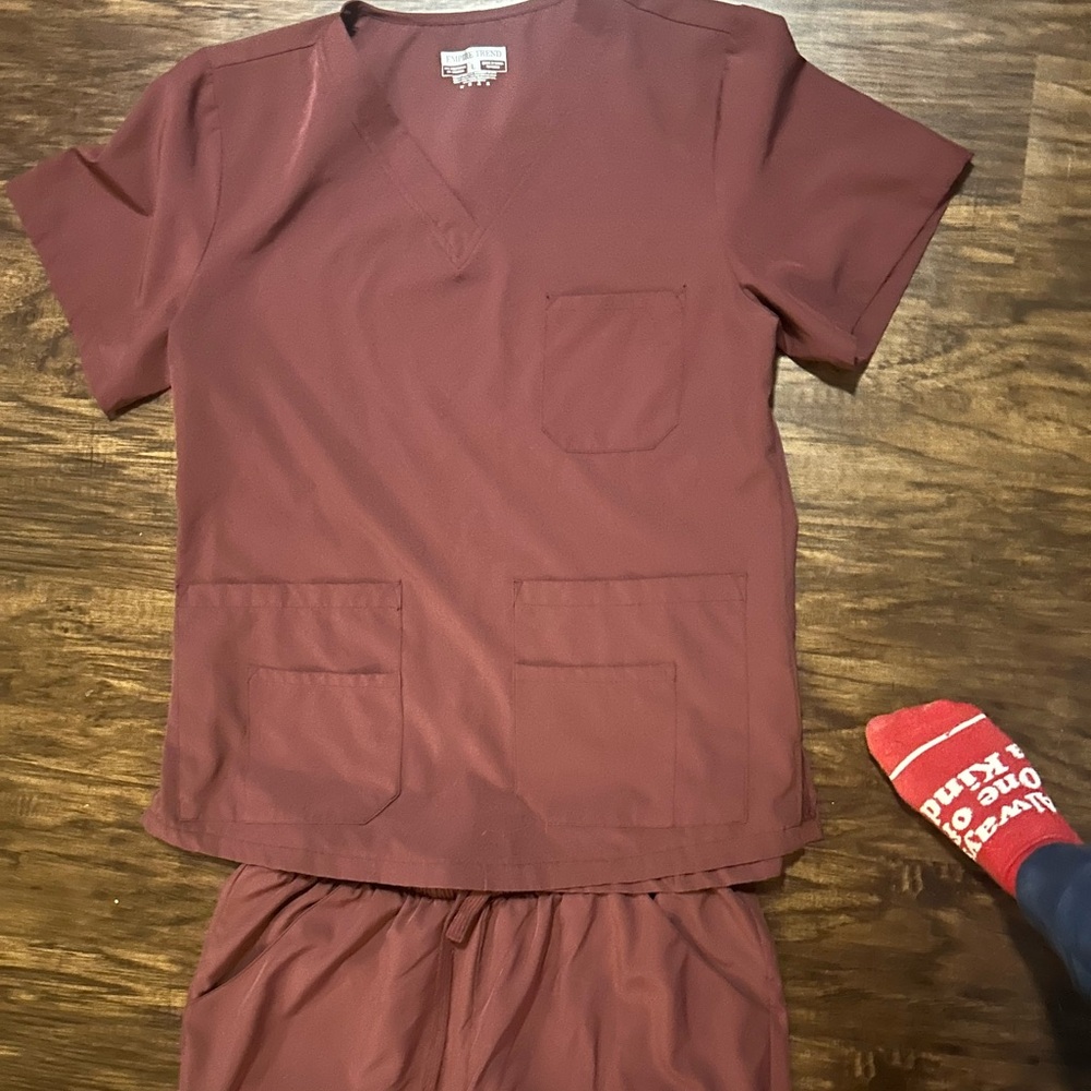 Unisex Maroon Scrub Set